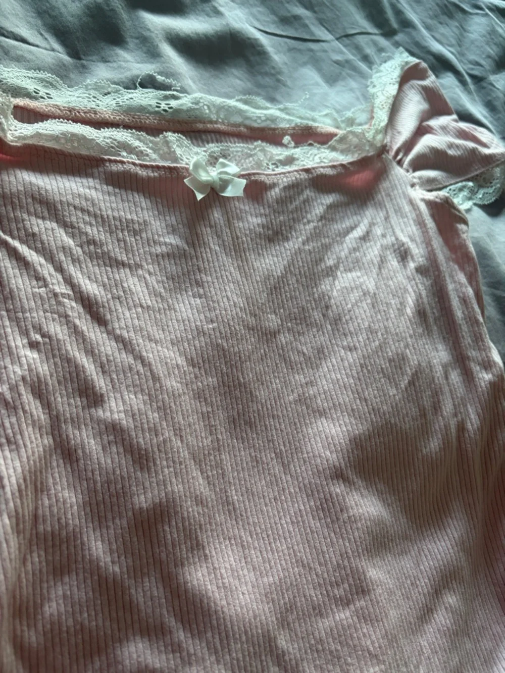 Top - Picture 2 of 3